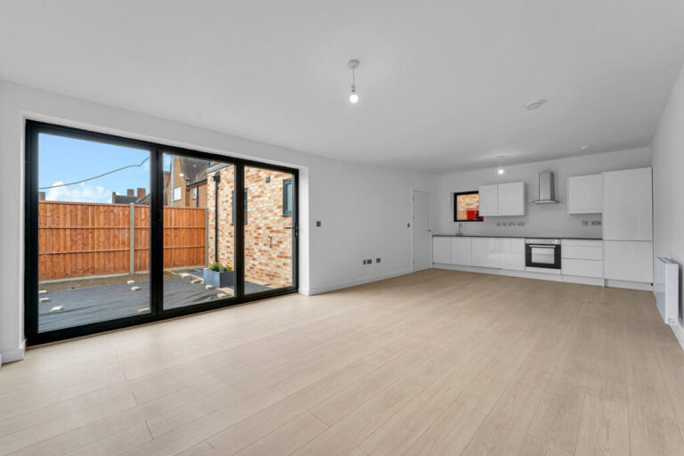 Feltham-1