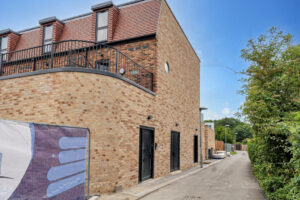 Feltham-6