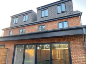 Hounslow -3