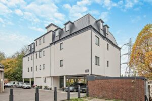 Staines City Centre –13