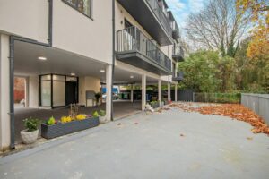 Staines City Centre –17