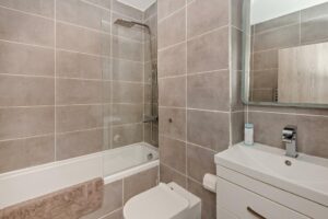 Staines City Centre –40