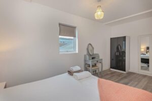 Staines City Centre –50